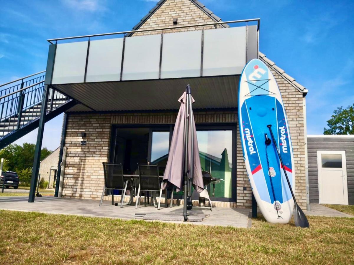 Ferienhaus Panoramadeck am Harkebrügger See mit Sauna und Kamin Villa Barssel  Exterior foto